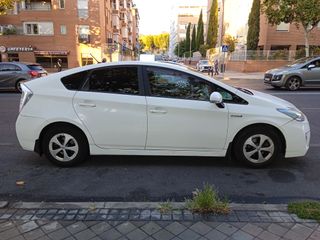 Toyota Prius 2011