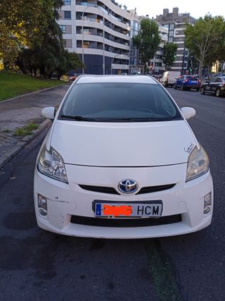 Toyota Prius 2011