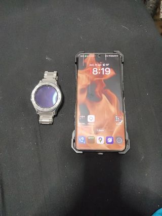 OnePlus 12 512GB + Samsung Watch 4 Classic