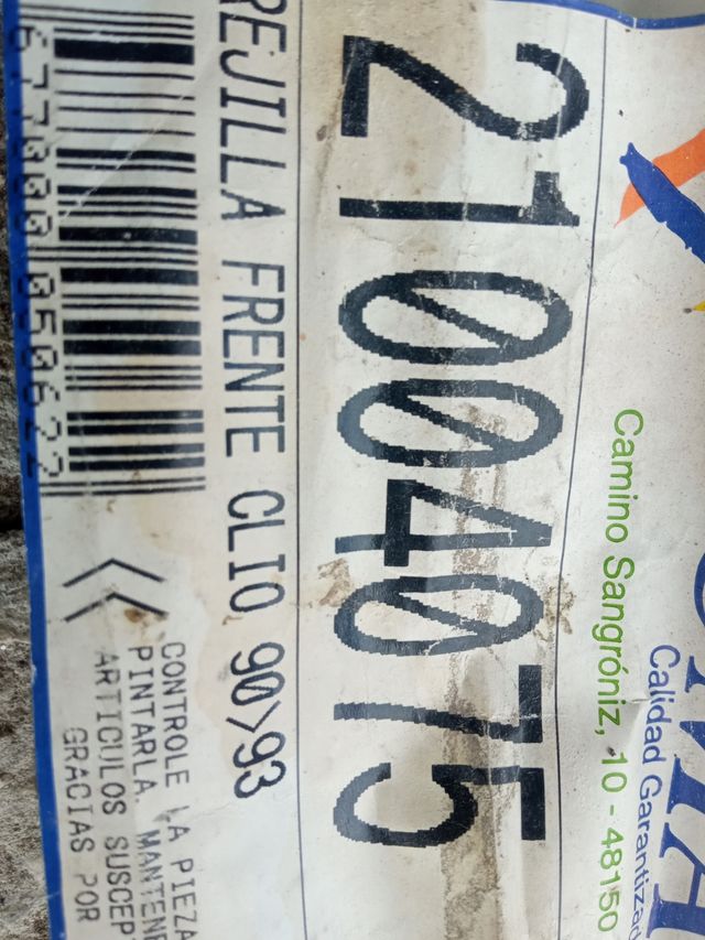 Rejilla frontal Renault Clio