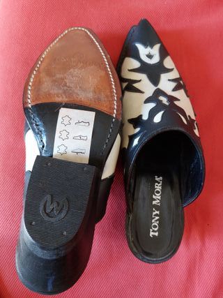 Zuecos Tony Mora Piel Talla 36