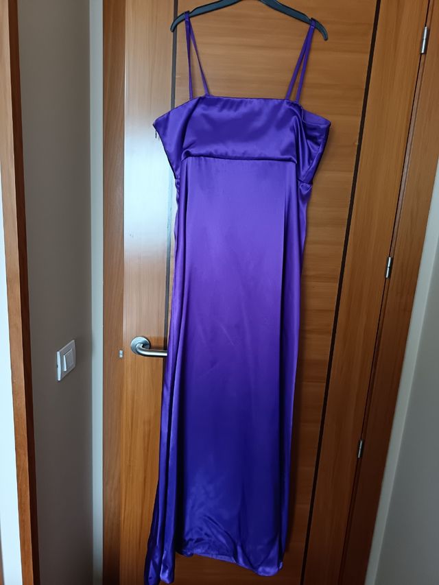 Vestido de fiesta morado