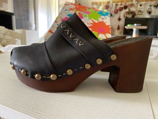 Mordi la Vita Zoccoli Sabot Pelle Borchie 38