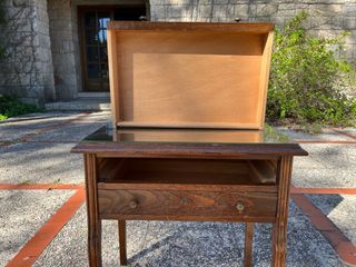 Mesita vintage madera maciza con cristal