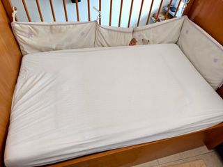 Del largo es 1,90 de ancho es 97 de alto es 97 y e