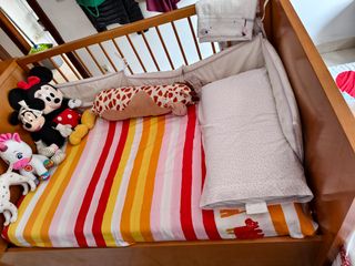 Del largo es 1,90 de ancho es 97 de alto es 97 y e