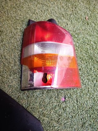 Piloto Izquierdo y Retrovisor Derecho Volkswagen