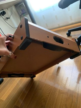 Futbolín de madera pequeño