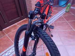 Bicicleta niño B’TWIN Rockrider 500 – ¡Como nueva!