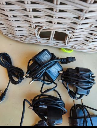 Caricabatterie per vecchi cellulari