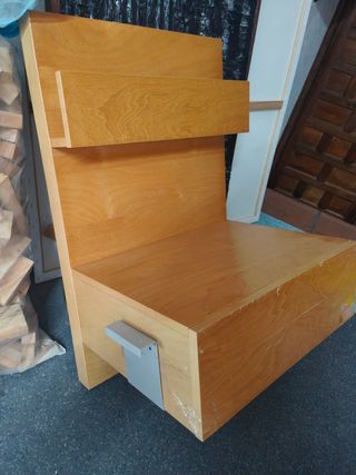 Tavoli galleggianti in legno Ikea Malm