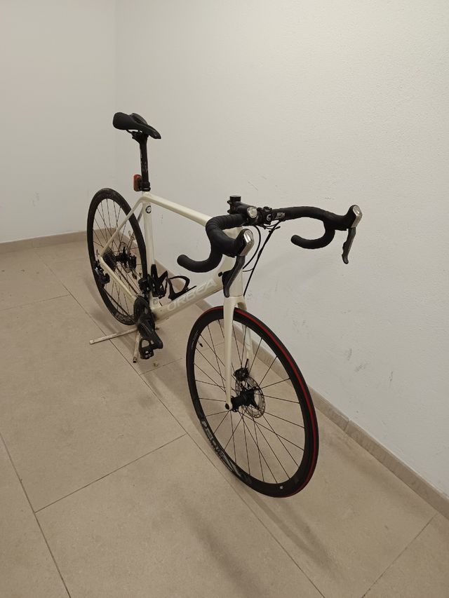 Orbea Avant M20i Team Talla 60.