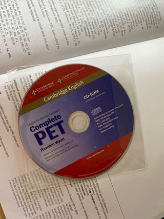Complete PET for Spanish Speakers Student's Boo...