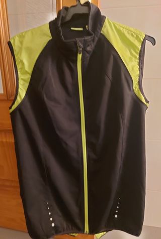 Chaqueta Ciclismo Negra y Verde Neón Crivit