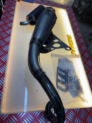 Escape GIANNELLI Minarelli Horizontal NUEVO