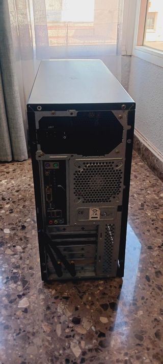Torre RanoTX 850W con Placa Base, CPU, 8GB DDR3, S