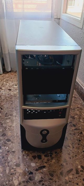 Torre RanoTX 850W con Placa Base, CPU, 8GB DDR3, S