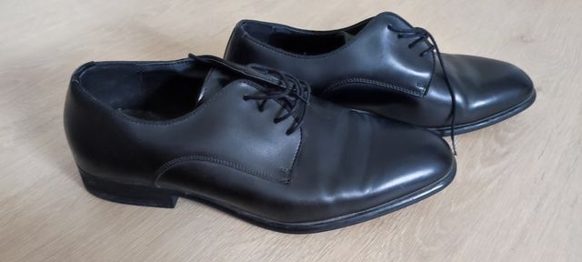 Zapatos de vestir negros para hombre