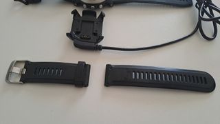 Garmin Fenix 3 HR con correas y cristal templado