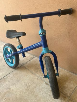 Bici de equilibrio azul