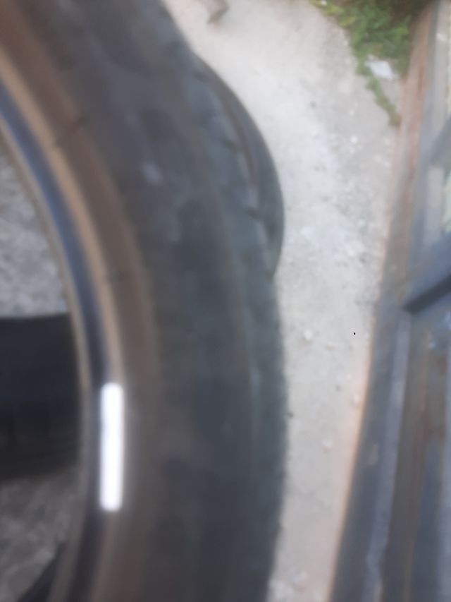 Neumático Bridgestone 205/45R17 84W