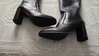 Botas altas de piel Zara