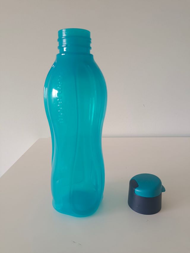 Botella Tupperware 750 ml Azul Turquesa