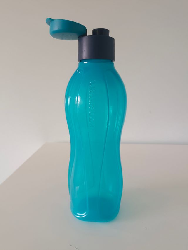 Botella Tupperware 750 ml Azul Turquesa