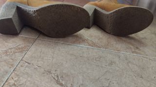 Botines de ante marrones