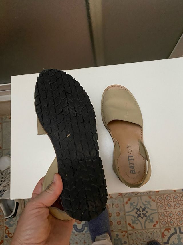 Sandalias Batti Piel Beige Talla 40