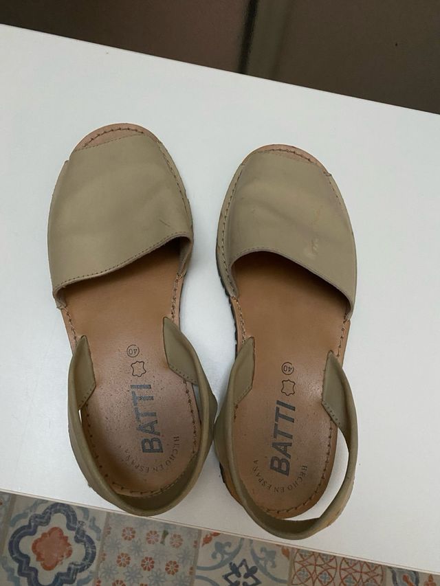 Sandalias Batti Piel Beige Talla 40