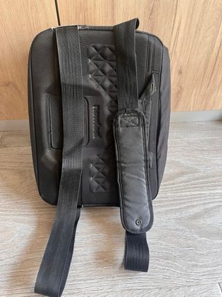 Mochila y Bandolera Negra