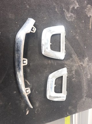 Moldura y cromados Mercedes C y GLC