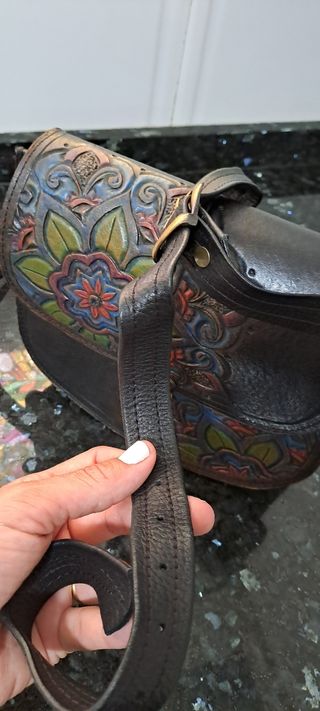 Bolso Cuero Vacuno Artesanal Argentino.
