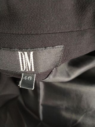 Traje de pantalón negro