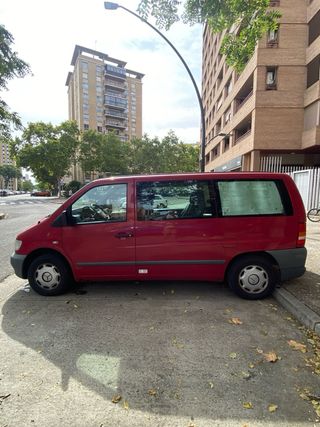 Mercedes-Benz Vito 2001 escucho ofertas.