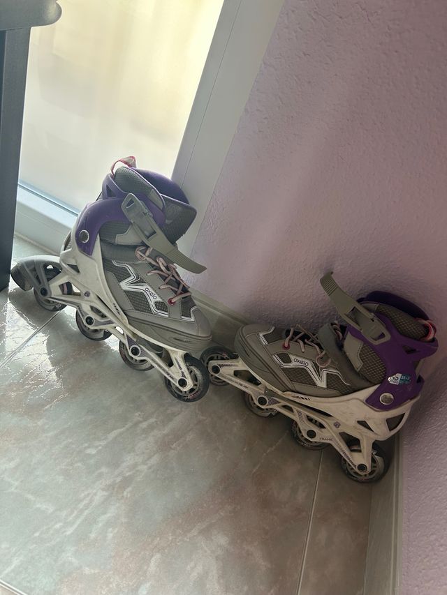 Patines Oxelo con mochila, protecciones y casco