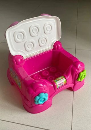 Giochi per bambini rosa a forma di cane