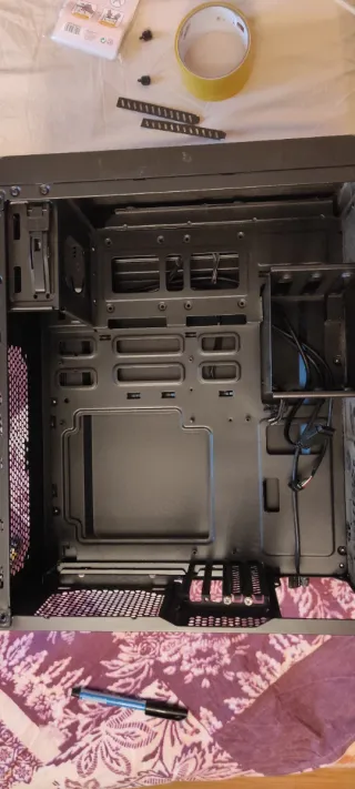 ThermaltakeCommander+CorsairSPECM2+Keyboard+Mouse