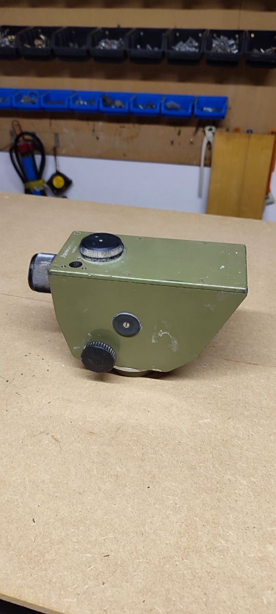 Nivel Óptico manual