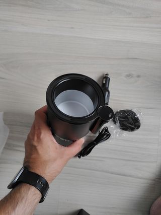 Calentador y enfriador de coche para bebidas