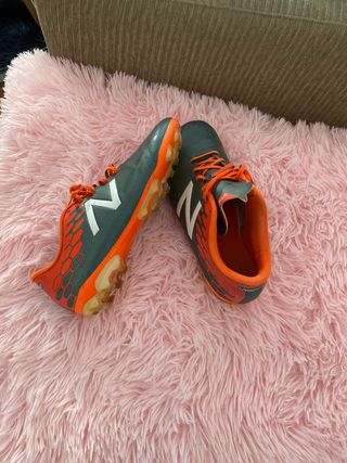 Zapatillas Fútbol New Balance Gris/Naranja