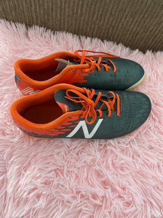 Zapatillas Fútbol New Balance Gris/Naranja