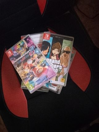 Nintendo Switch Azul y Rojo + juegos