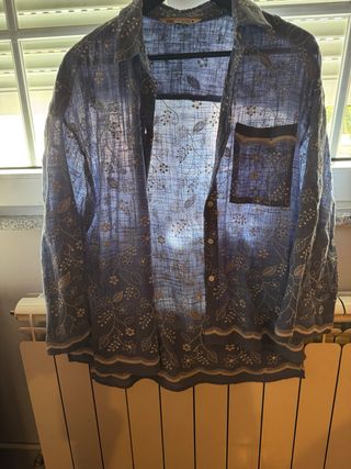 Blusa Zara flores azul talla única