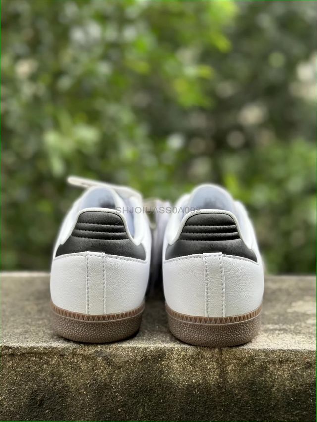 Sneakers hombre armonía cromática