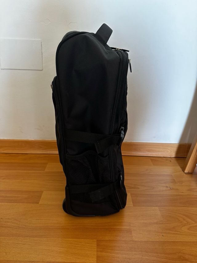 Mochila American Tourister Negra