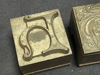 Lote tipos móviles de imprenta letras capitales H