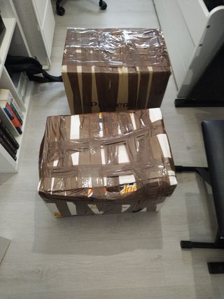 2 Cajas Sorpresa Ropa y Zapatillas