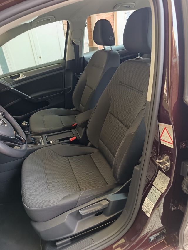 Volkswagen Golf Muy pocos km 